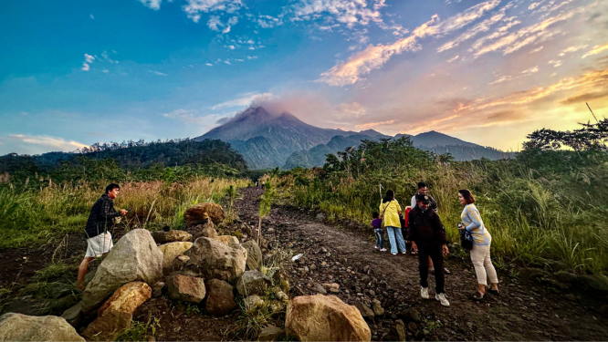Wisata Merapi Sunrise, Hirup Udara Segar Sembari Berkelana